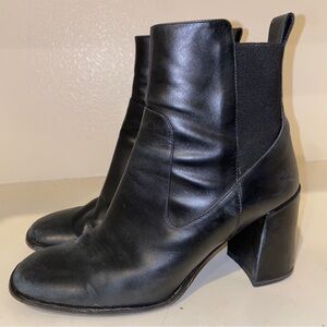 Elegant genuine Leather Ankle Boots